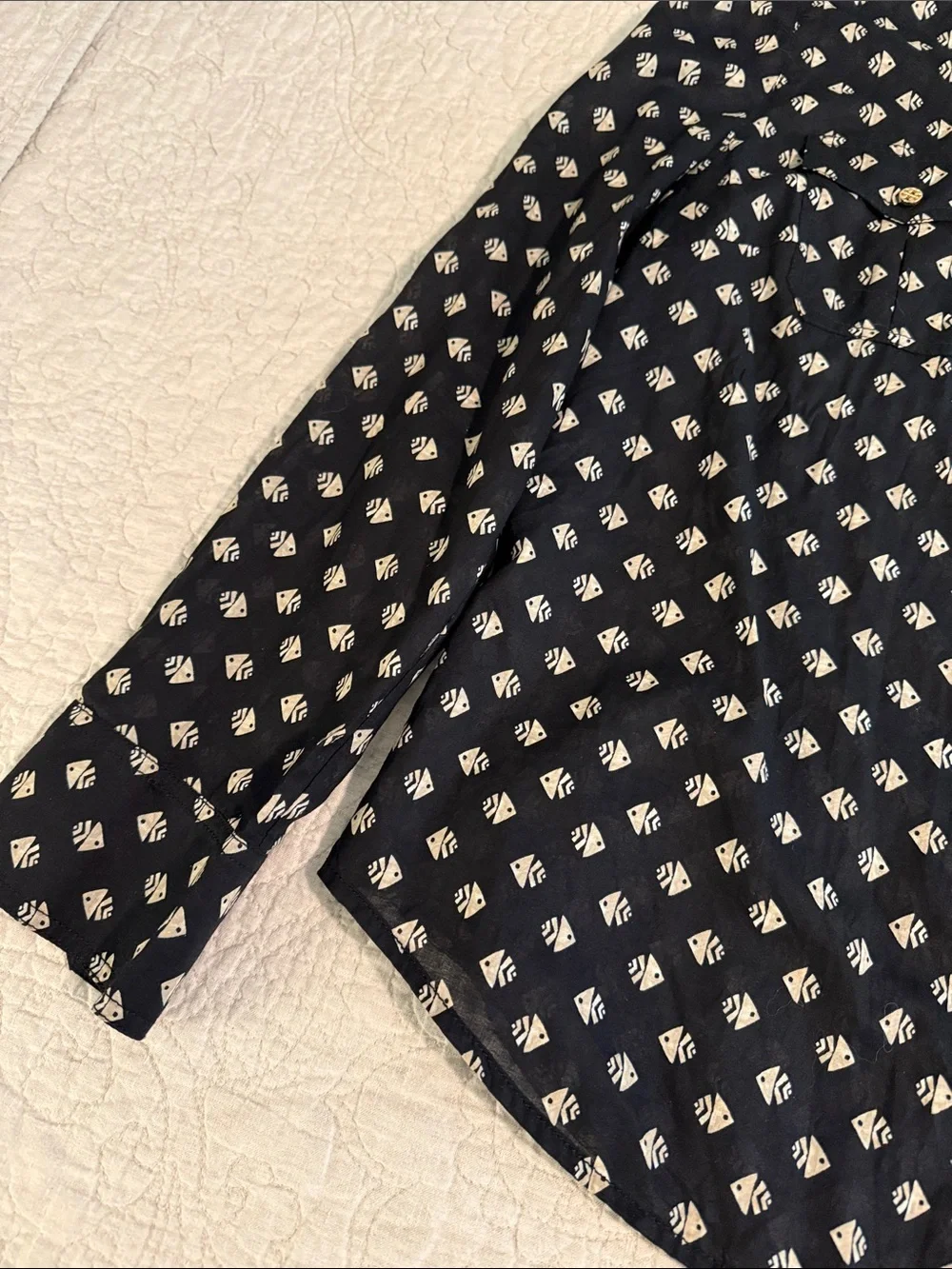 Tory Burch Lightweight Black Button-Down Blouse with Cream Geometric Fish Print